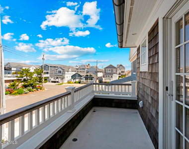 565 Trout Avenue - Photo Thumbnail 22
