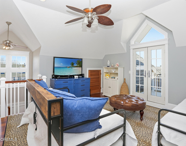 565 Trout Avenue - Photo Thumbnail 25