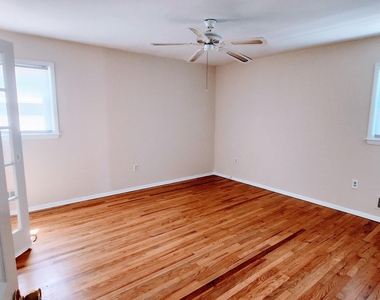1176 Fern Street - Photo Thumbnail 12