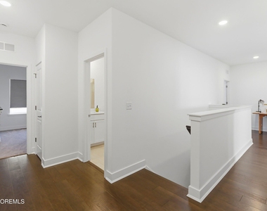 1402 Journey Avenue - Photo Thumbnail 19