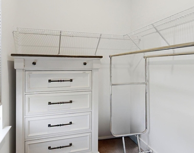 1402 Journey Avenue - Photo Thumbnail 32
