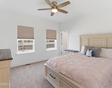 1402 Journey Avenue - Photo Thumbnail 31