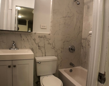 East 58 Street - Photo Thumbnail 1