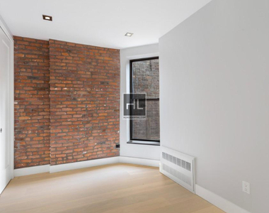 West 108 Street - Photo Thumbnail 1