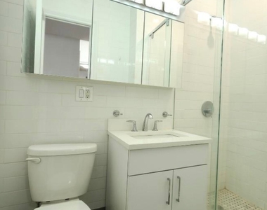 East 89th Street - Photo Thumbnail 7