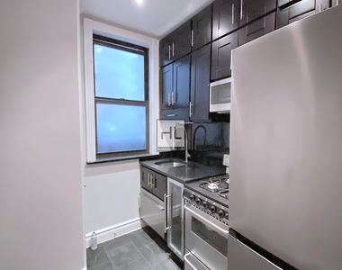 East 23rd Street - Photo Thumbnail 1