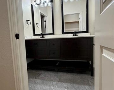 1001 Roberts Bend - Photo Thumbnail 19