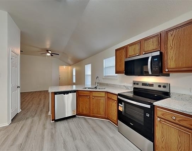 11705 Cottontail Drive - Photo Thumbnail 4