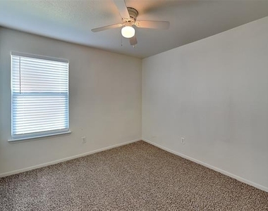 11705 Cottontail Drive - Photo Thumbnail 14