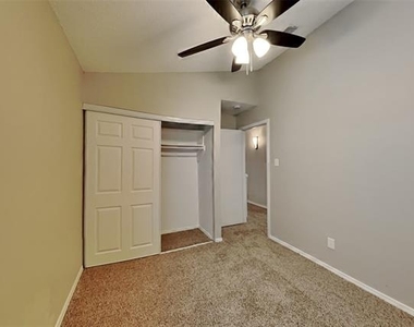 514 Myrtle Drive - Photo Thumbnail 10