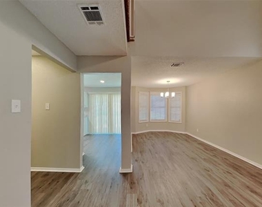 514 Myrtle Drive - Photo Thumbnail 2