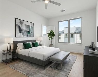 2524 Havenhurst Street - Photo Thumbnail 11
