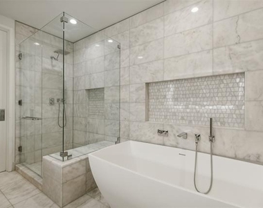 7901 Windrose Avenue - Photo Thumbnail 32