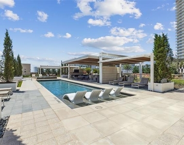 7901 Windrose Avenue - Photo Thumbnail 30