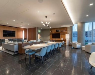 7901 Windrose Avenue - Photo Thumbnail 18