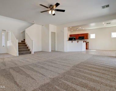 9928 W Chipman Road - Photo Thumbnail 6