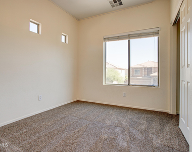9928 W Chipman Road - Photo Thumbnail 17