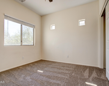 9928 W Chipman Road - Photo Thumbnail 19