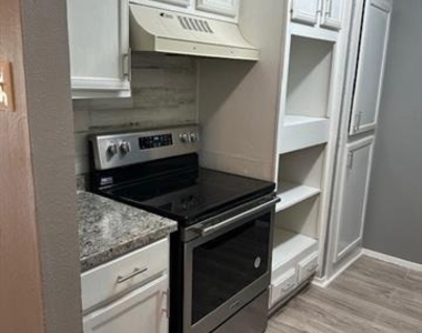 9696 Walnut Street - Photo Thumbnail 5