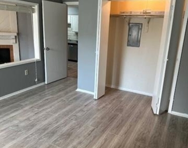 9696 Walnut Street - Photo Thumbnail 12