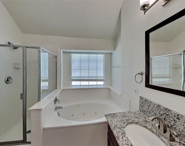 4307 Trailridge Drive - Photo Thumbnail 11