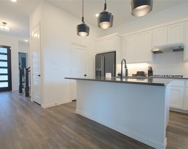 7500 Denney - Photo Thumbnail 1