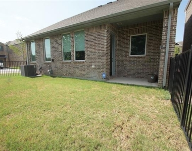 7500 Denney - Photo Thumbnail 17