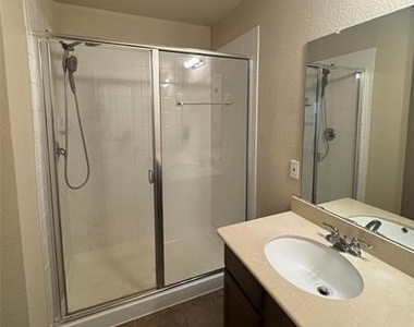 327 Elam Drive - Photo Thumbnail 13