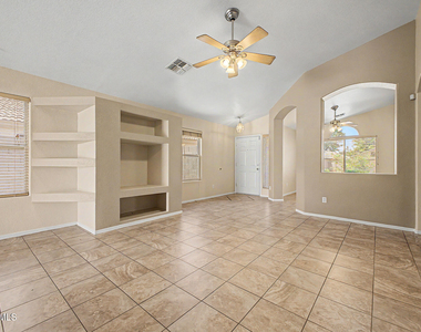8151 W Tonto Lane - Photo Thumbnail 6