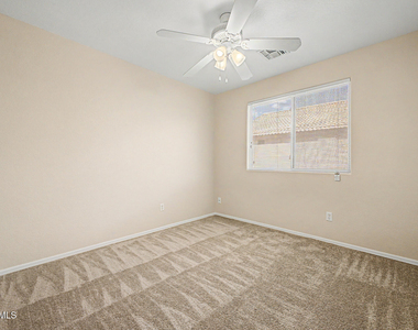 8151 W Tonto Lane - Photo Thumbnail 22