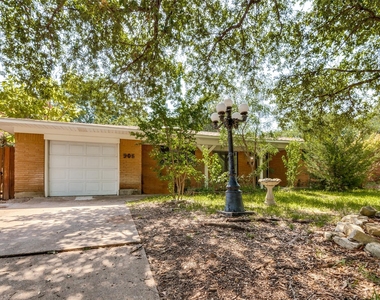 905 Ridgewood Terrace - Photo Thumbnail 25