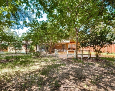 905 Ridgewood Terrace - Photo Thumbnail 24