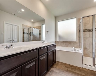 415 Helm Lane - Photo Thumbnail 12