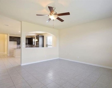 4001 Eaton Park Drive - Photo Thumbnail 3
