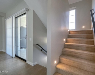 3215 E Flower Street - Photo Thumbnail 37