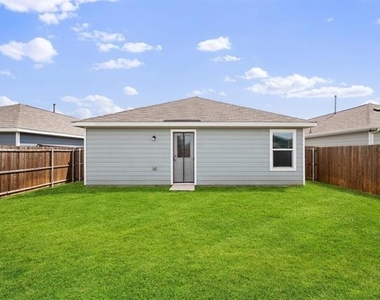 7509 Gray Wolf Lane - Photo Thumbnail 25