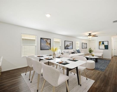 7509 Gray Wolf Lane - Photo Thumbnail 7