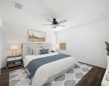 7509 Gray Wolf Lane - Photo Thumbnail 12