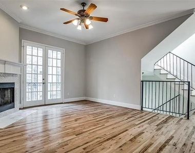5720 La Vista Drive - Photo Thumbnail 4