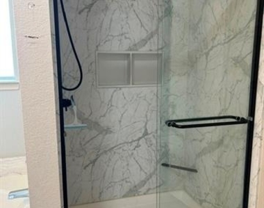 1012 High Crest Drive - Photo Thumbnail 11