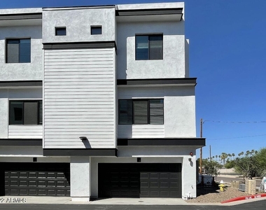 3215 E Flower Street - Photo Thumbnail 2