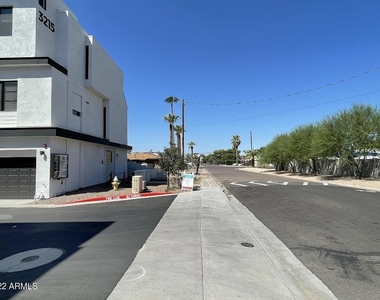 3215 E Flower Street - Photo Thumbnail 57