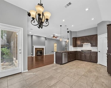 2720 Windstone Way - Photo Thumbnail 6