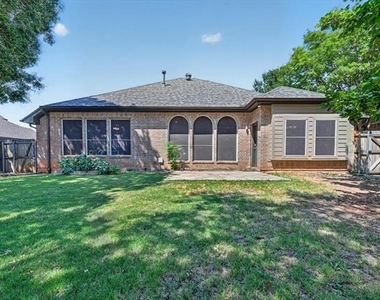 2720 Windstone Way - Photo Thumbnail 26