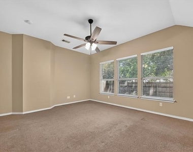 2720 Windstone Way - Photo Thumbnail 13
