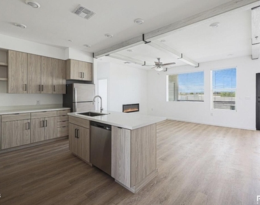 16655 E El Lago Boulevard - Photo Thumbnail 7