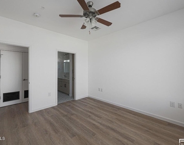 16655 E El Lago Boulevard - Photo Thumbnail 14