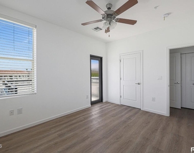 16655 E El Lago Boulevard - Photo Thumbnail 17