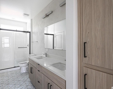 16655 E El Lago Boulevard - Photo Thumbnail 16