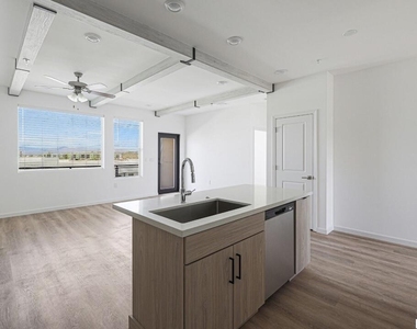 16655 E El Lago Boulevard - Photo Thumbnail 9